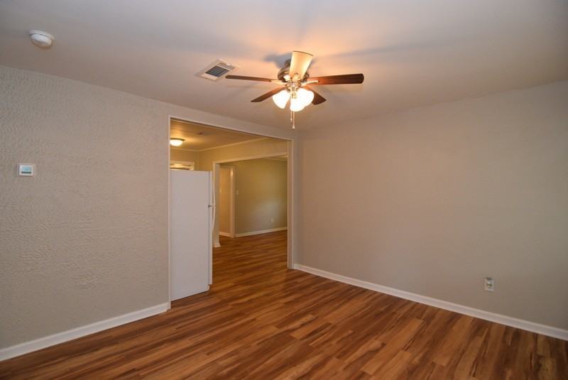 1928 Wylie Dr - Photo 6 of 27