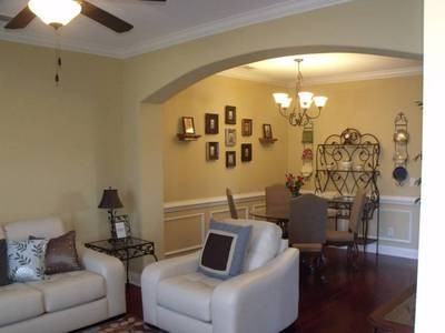 922 Oak Crest Dr - Photo 6 of 15