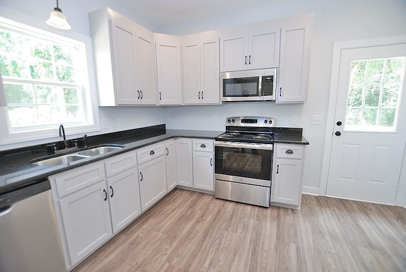 508-B Amerson Ct - Photo 2 of 11