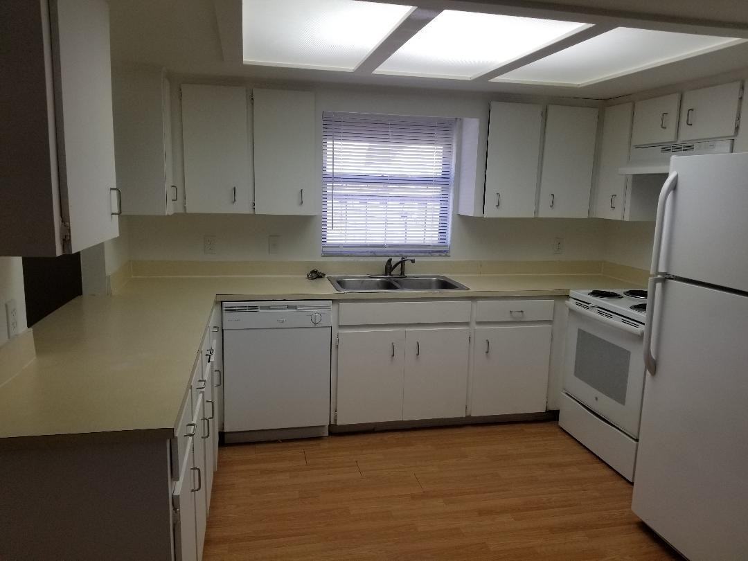 3317 Timberline Rd W - Photo 5 of 8