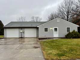 featured image of 5621 Bluebird Ct