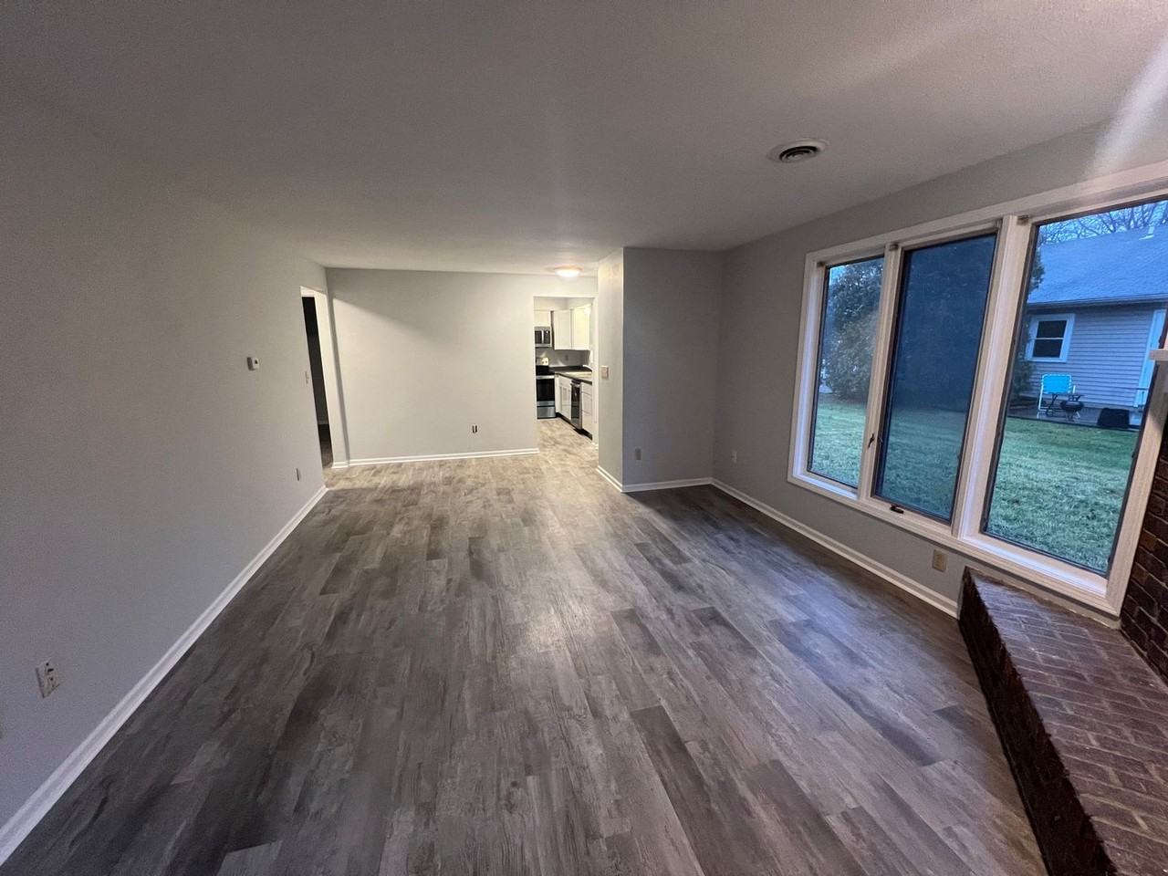 5621 Bluebird Ct - Photo 7 of 19