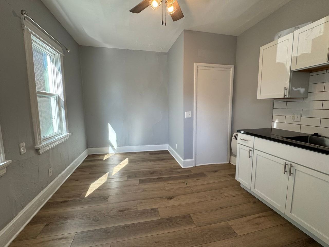 2027 E Washington Ave. - Photo 2 of 22