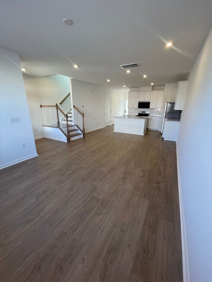 1931 Plott Balsam Dr - Photo 4 of 30