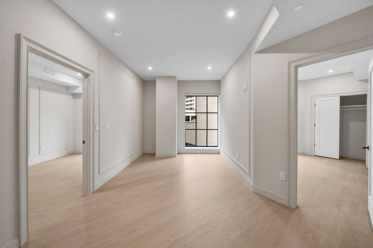 The Duke - Photo 4 of 14