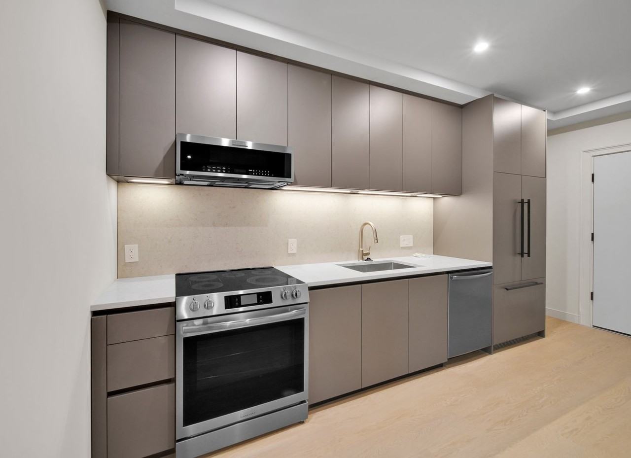 The Duke - Photo 6 of 14