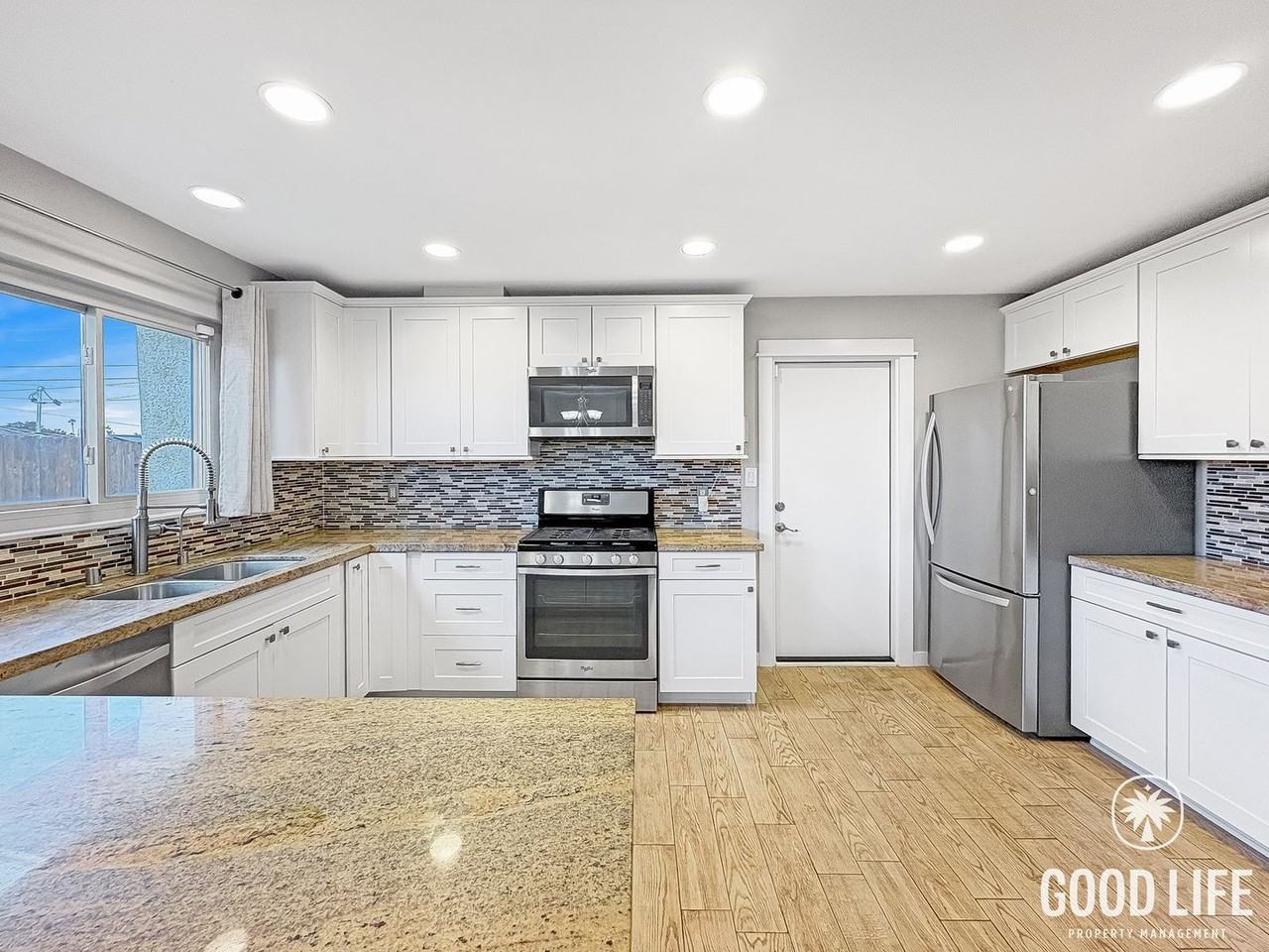 4675 Mount La Platta Dr - Photo 3 of 25