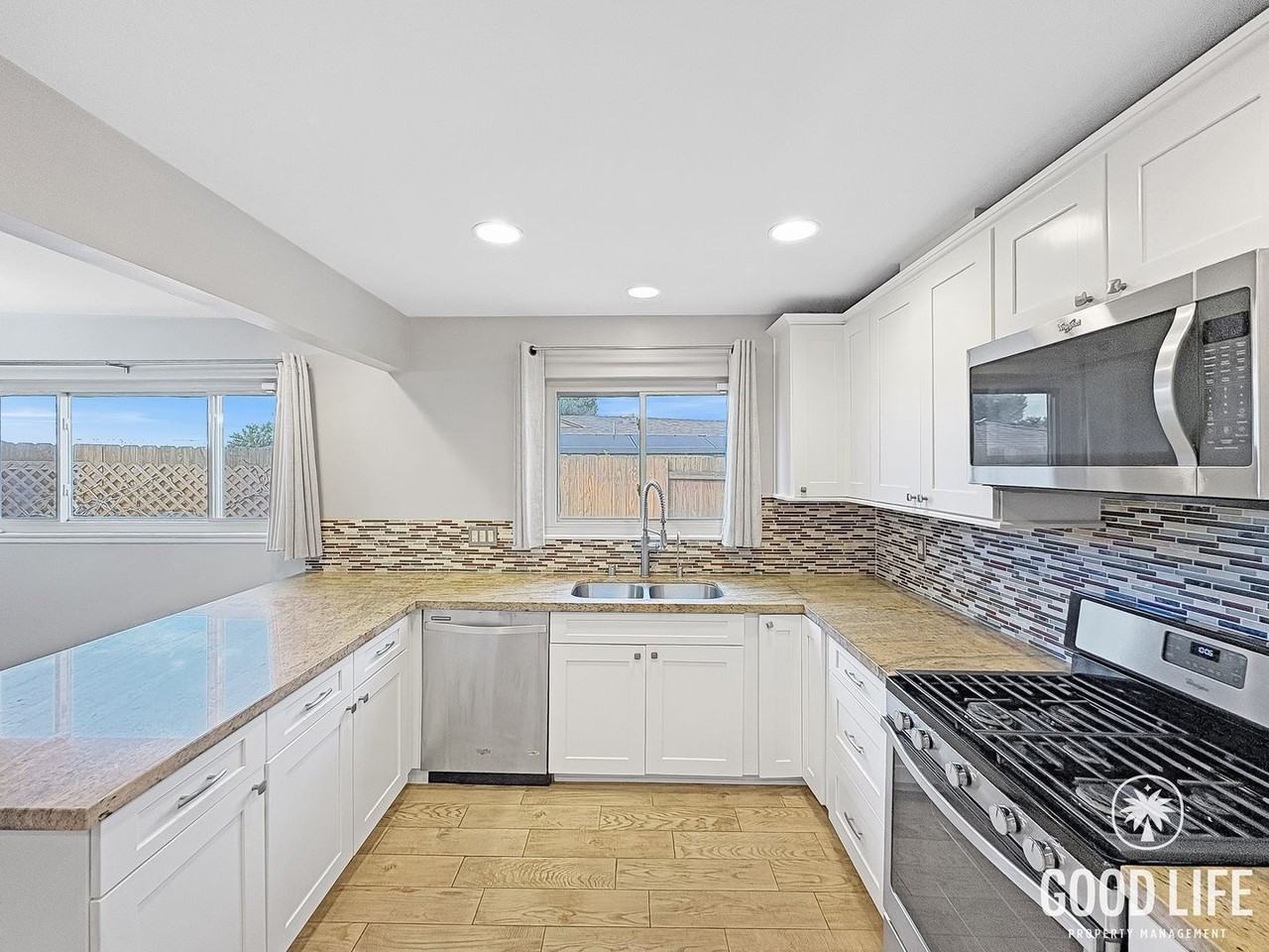 4675 Mount La Platta Dr - Photo 5 of 25