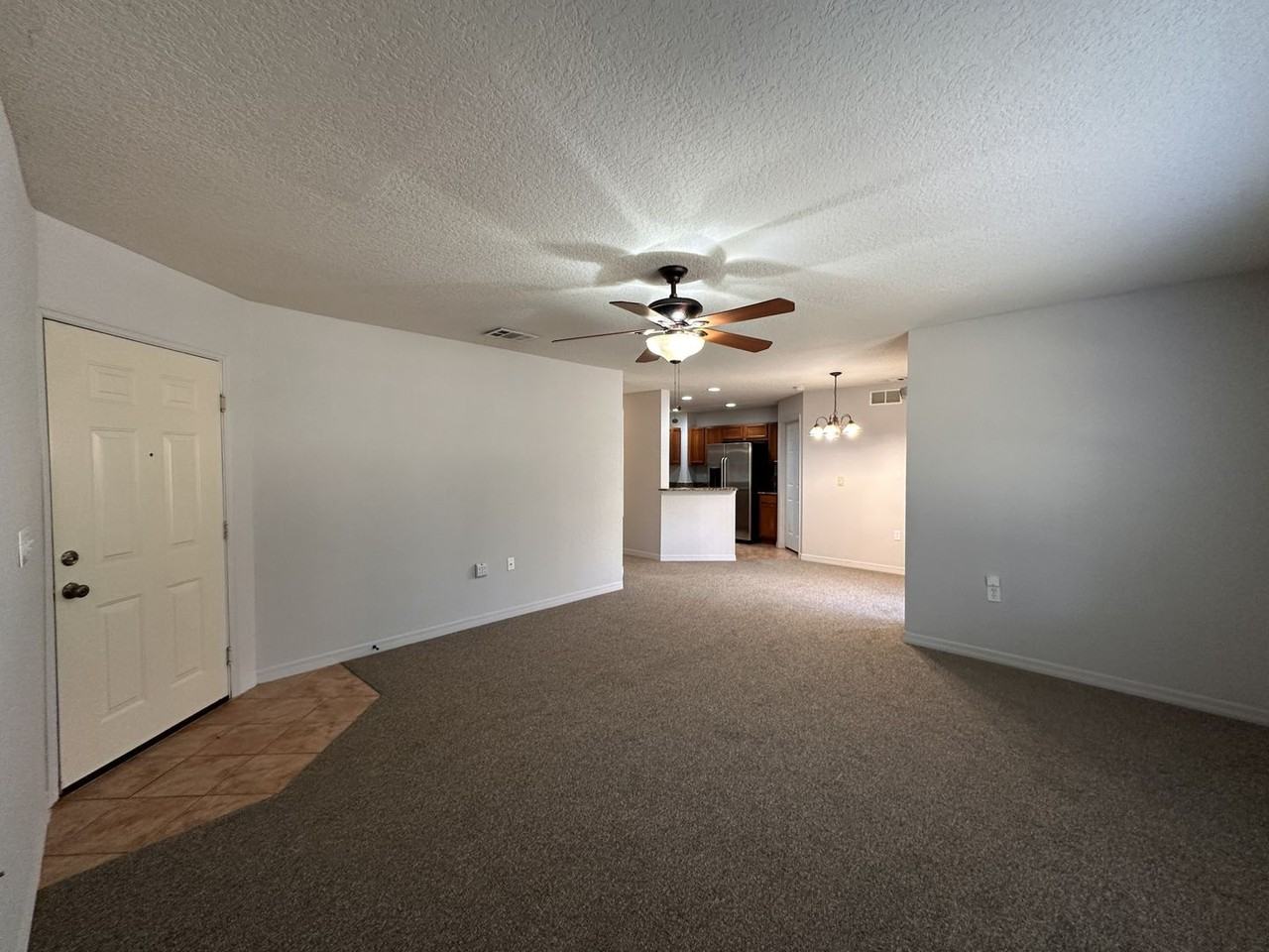 4600 4600 E Moody Blvd 9 E - Photo 5 of 21