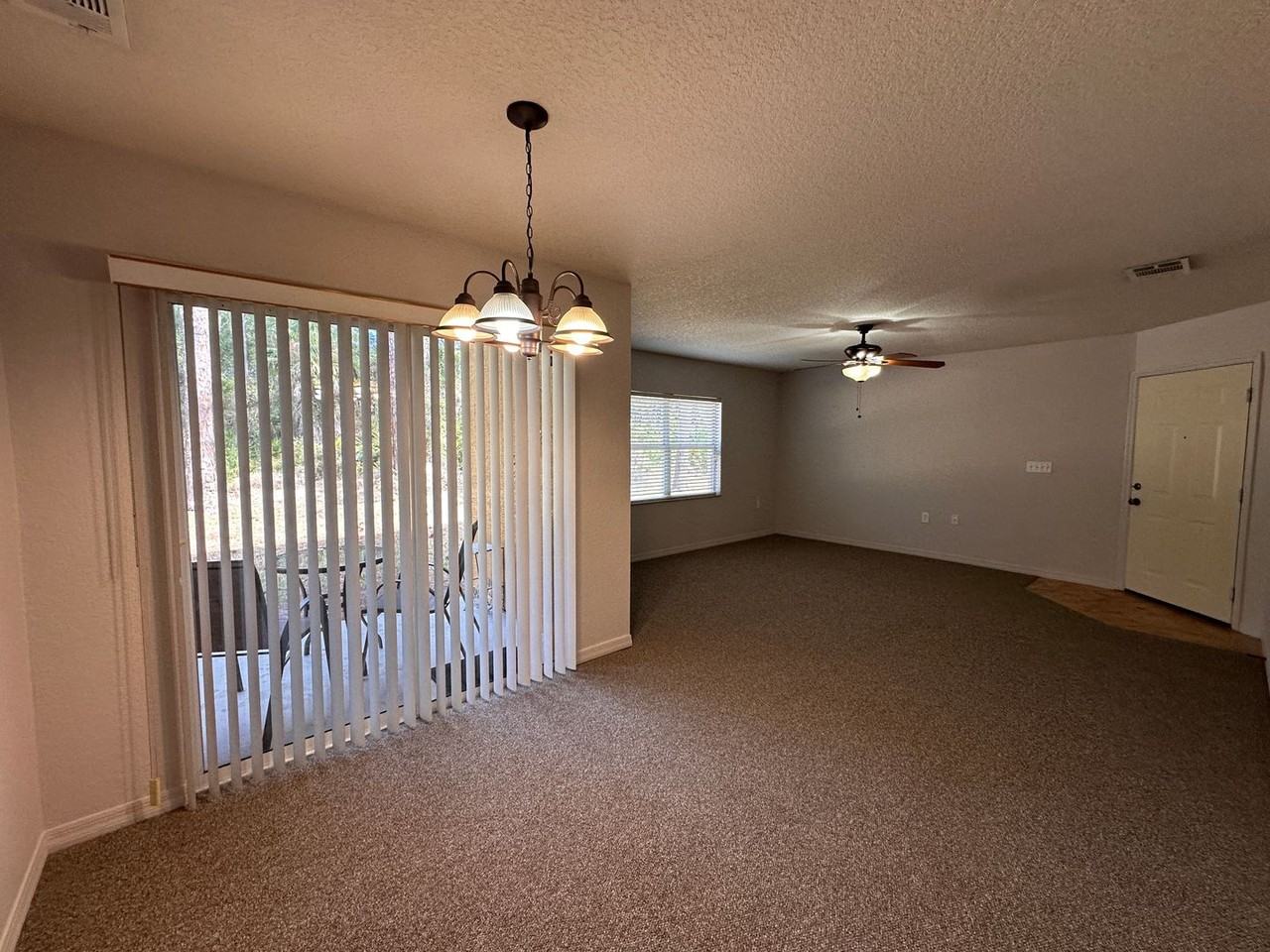 4600 4600 E Moody Blvd 9 E - Photo 6 of 21