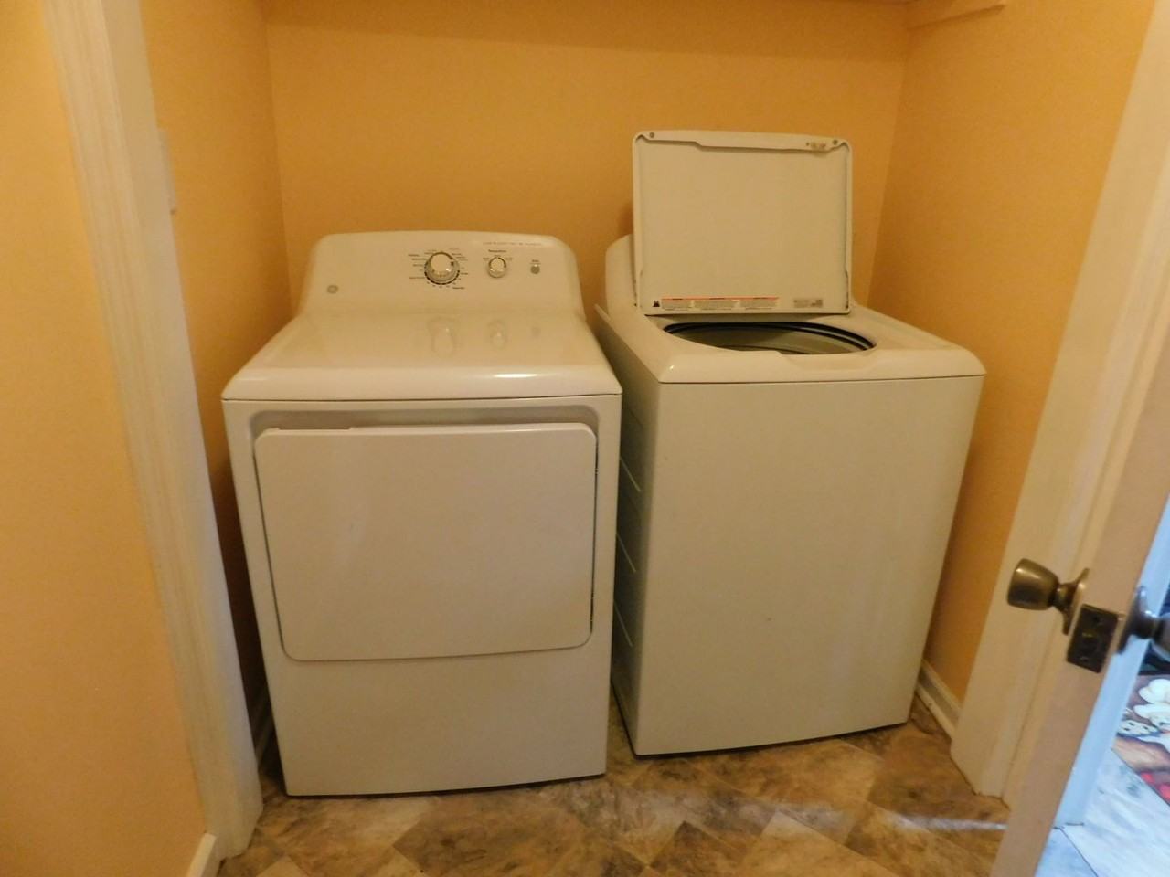 22580 Hoyl Cir - Photo 7 of 16