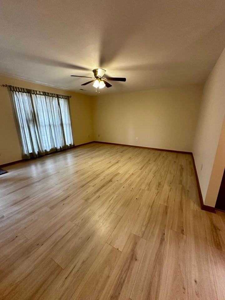 17925 Pink Elephant Rd - Photo 3 of 18