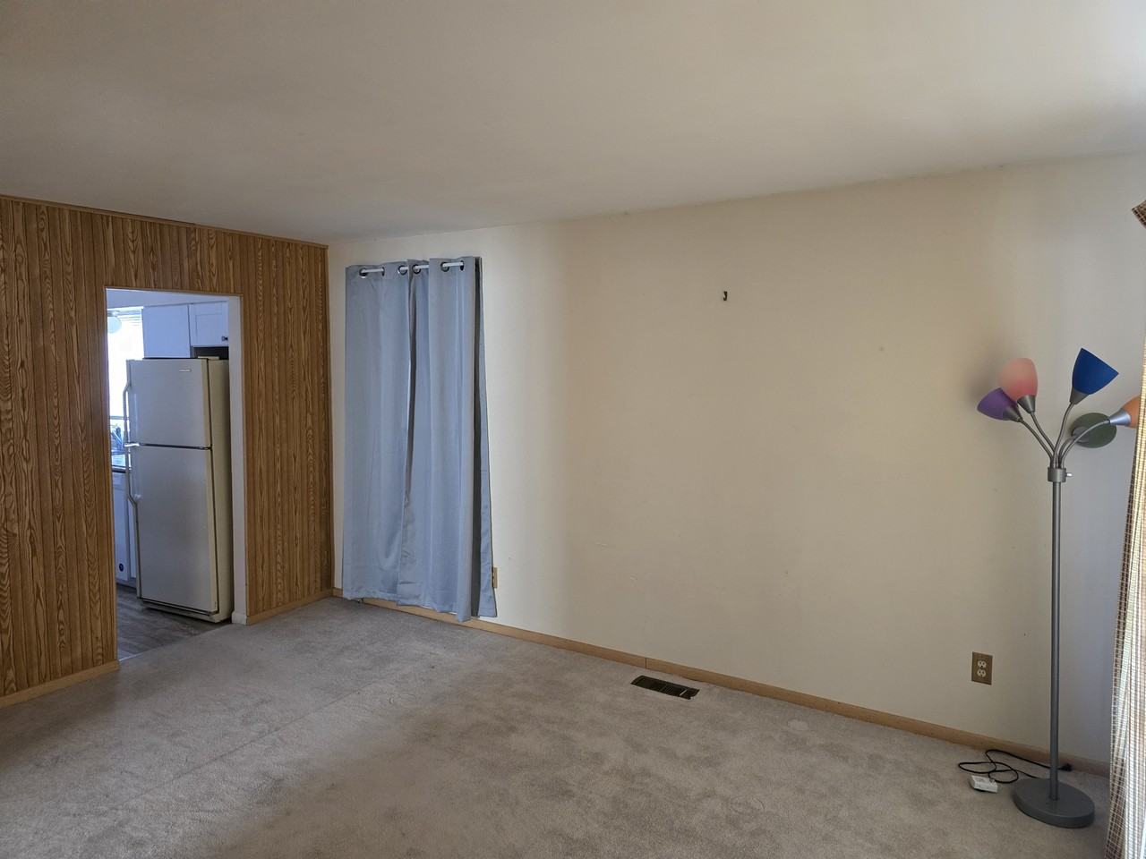 23065 Cayuga Ave #1 - Photo 2 of 10