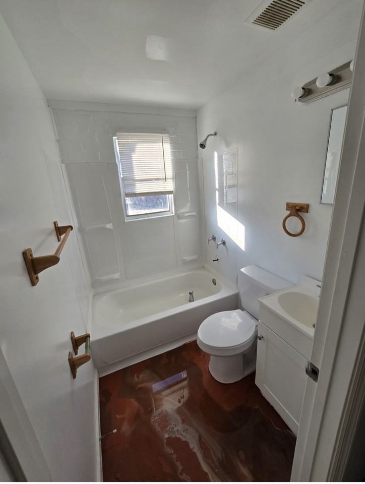 1226 Woolfolk Ter #1226 - Photo 5 of 7