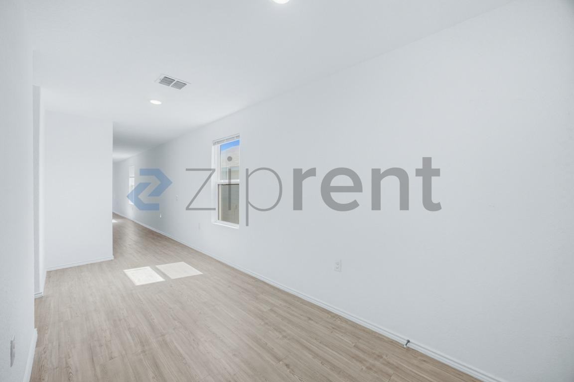 10106 Ana Hts - Photo 7 of 40