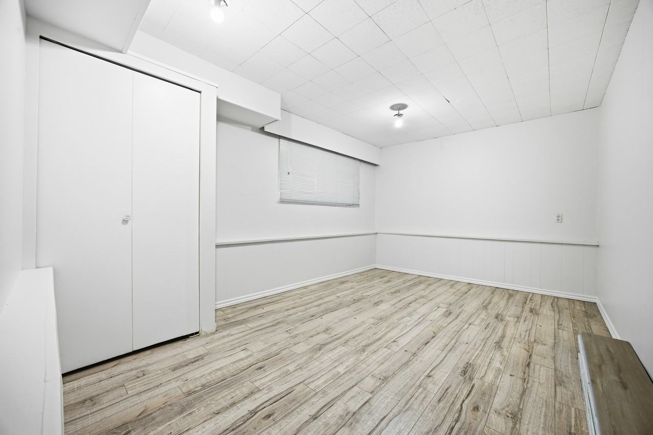 1106 Duthie Avenue - Photo 10