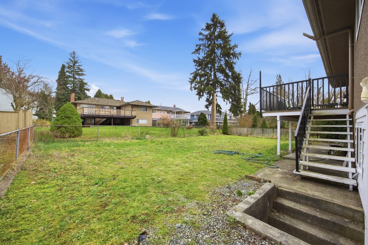 1106 Duthie Avenue - Photo 25