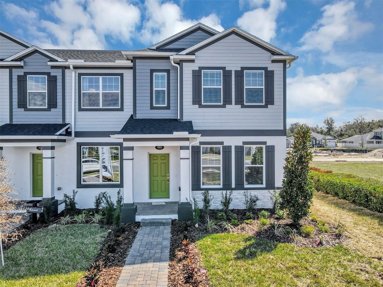 691 Pothos St - Photo 2 of 50