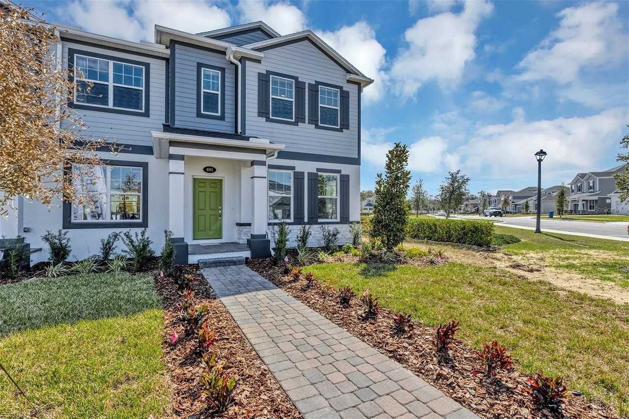 691 Pothos St - Photo 3 of 50