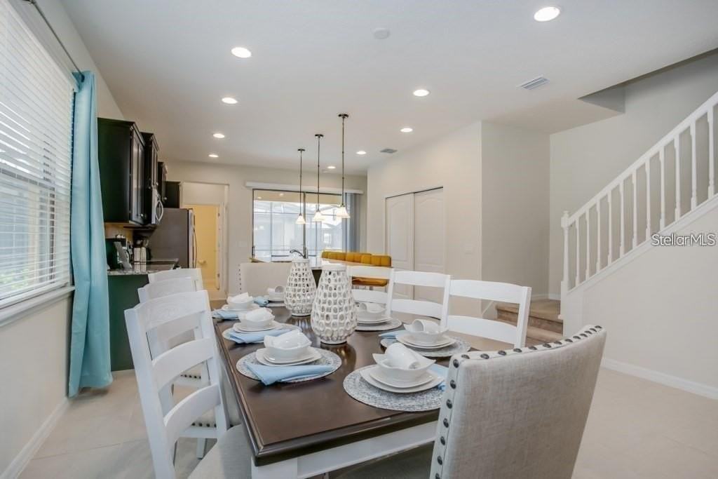 8816 Corcovado Dr - Photo 6 of 41