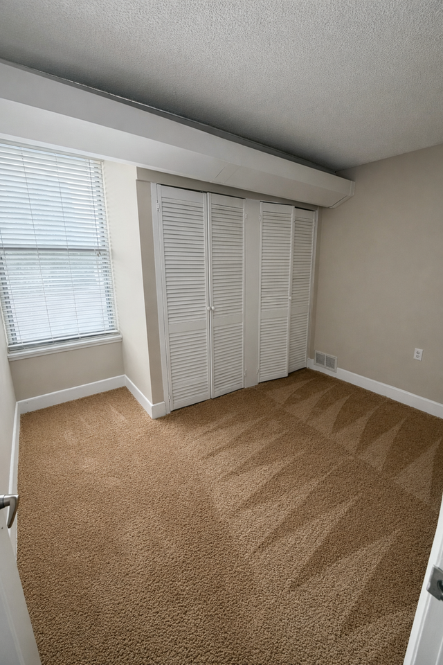 Monroe Park Towers Apartments - Photo 6 of 7
