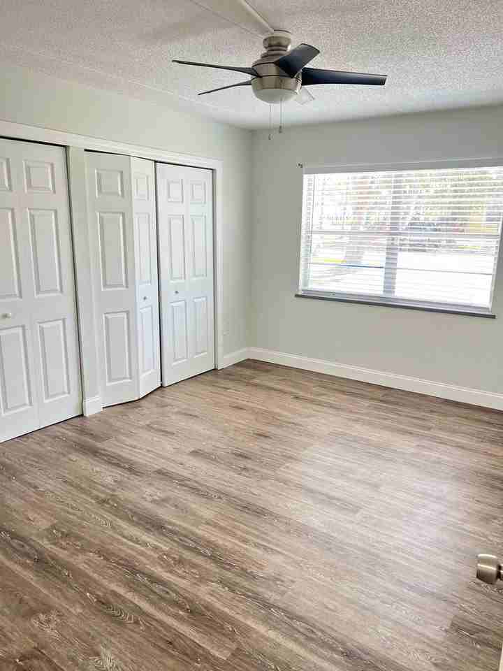 3232 On Fruitville - Photo 5 of 11