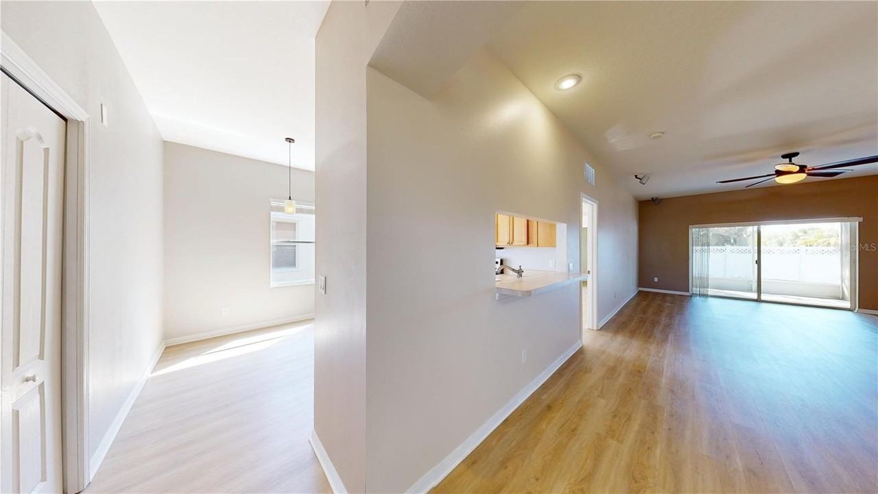 1853 Atlantic Dr - Photo 5 of 47