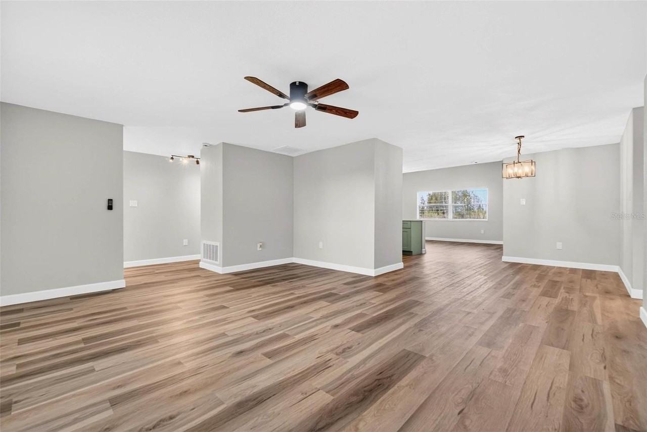 4001 Topsail Trl - Photo 4 of 30