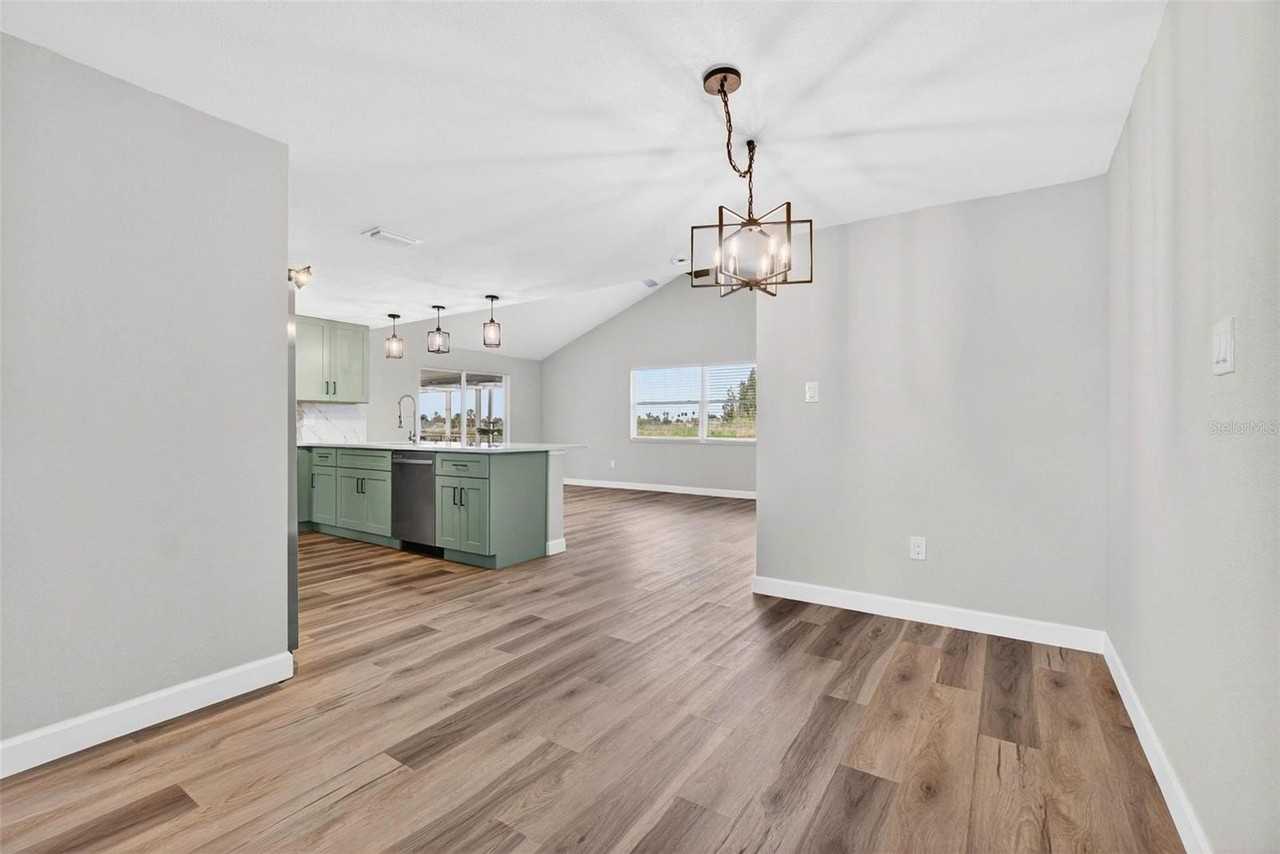 4001 Topsail Trl - Photo 5 of 30