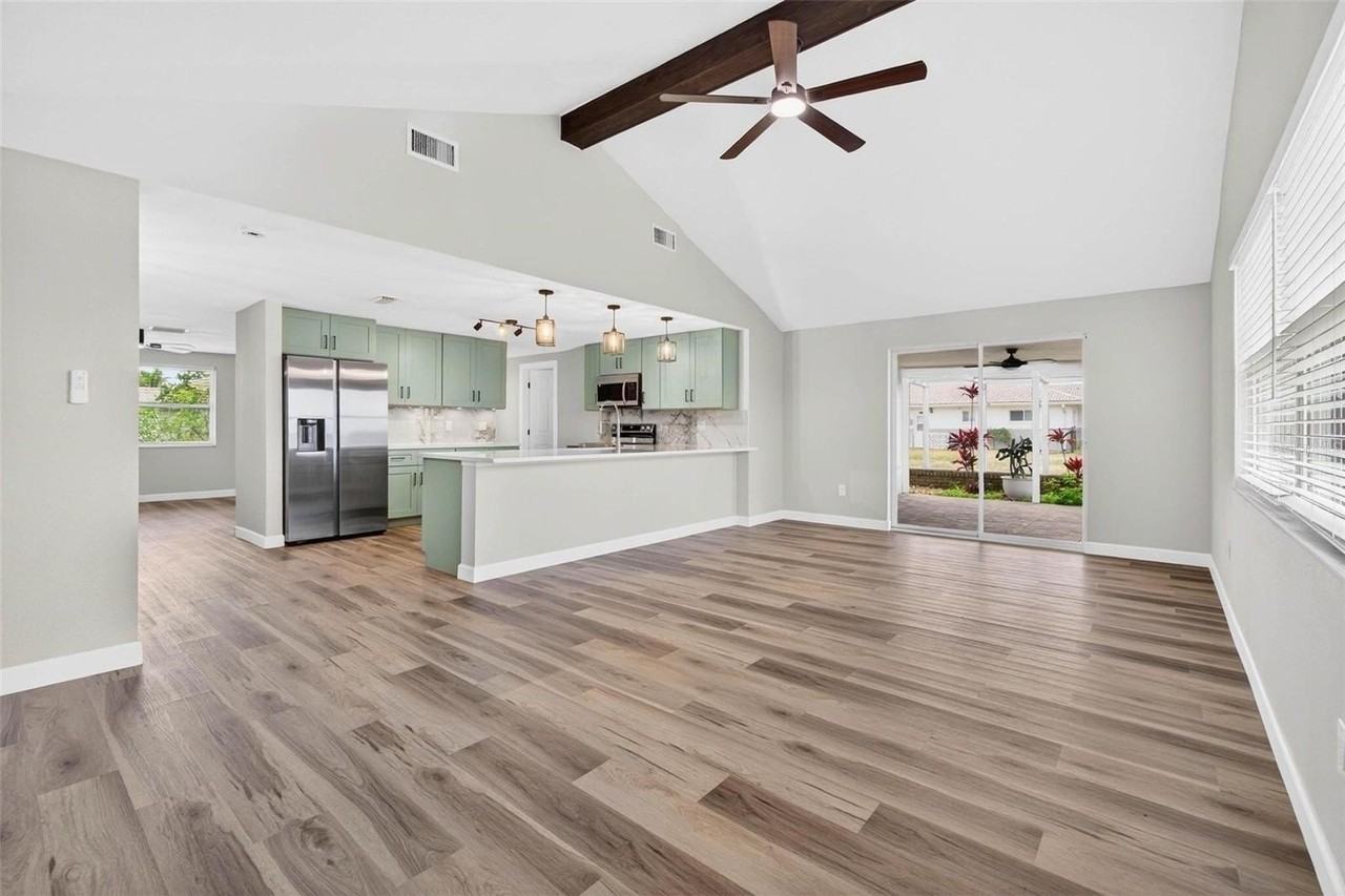 4001 Topsail Trl - Photo 7 of 30