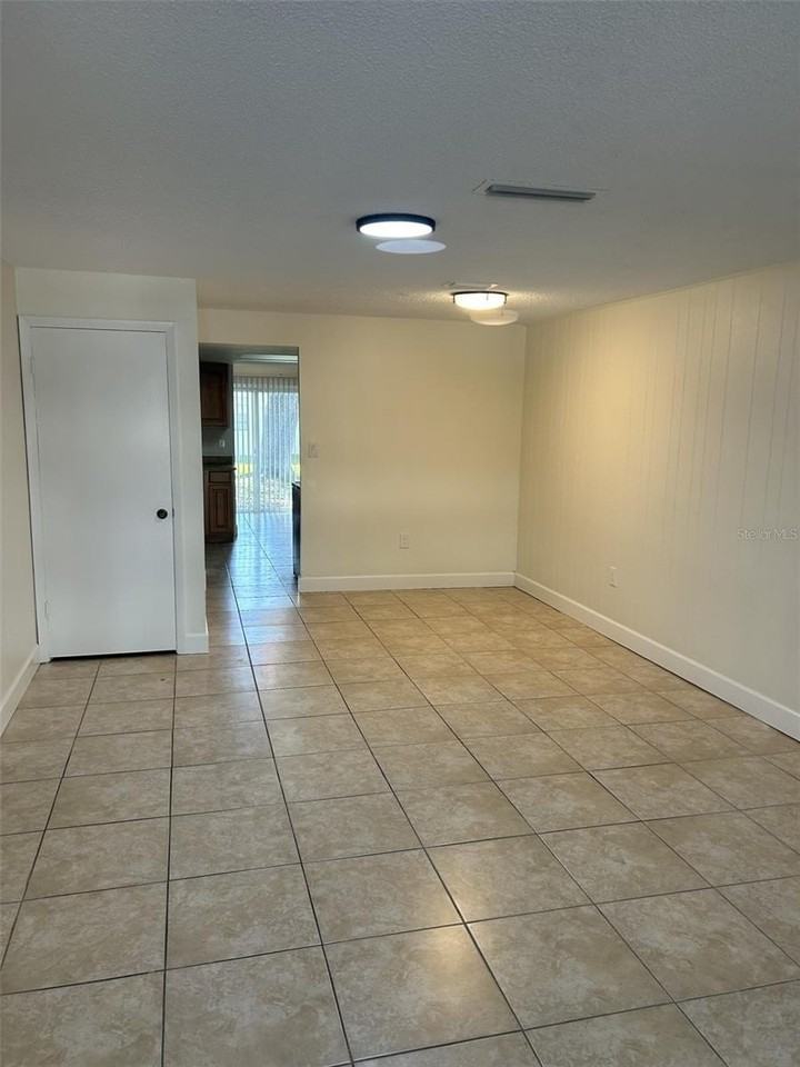 8334 Dr Martin Luther King Jr St N - Photo 3 of 16