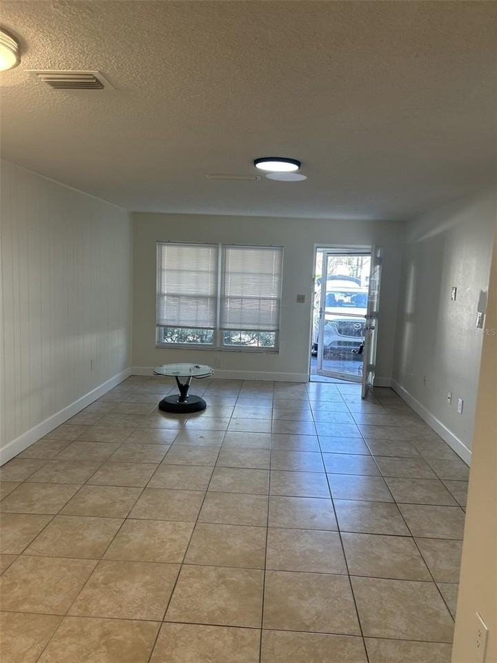 8334 Dr Martin Luther King Jr St N - Photo 4 of 16