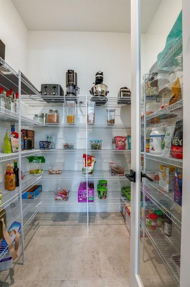 887 Lakehill Way - Photo 5 of 44