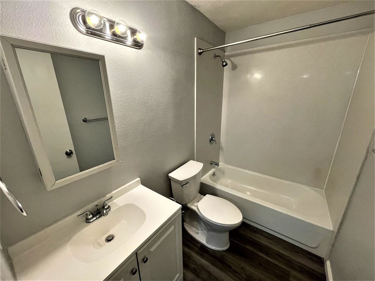 613 Camanche Lane - Photo 7 of 8