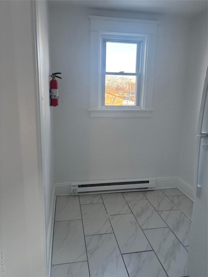 20 North White Street N White Street - Photo 7 of 12