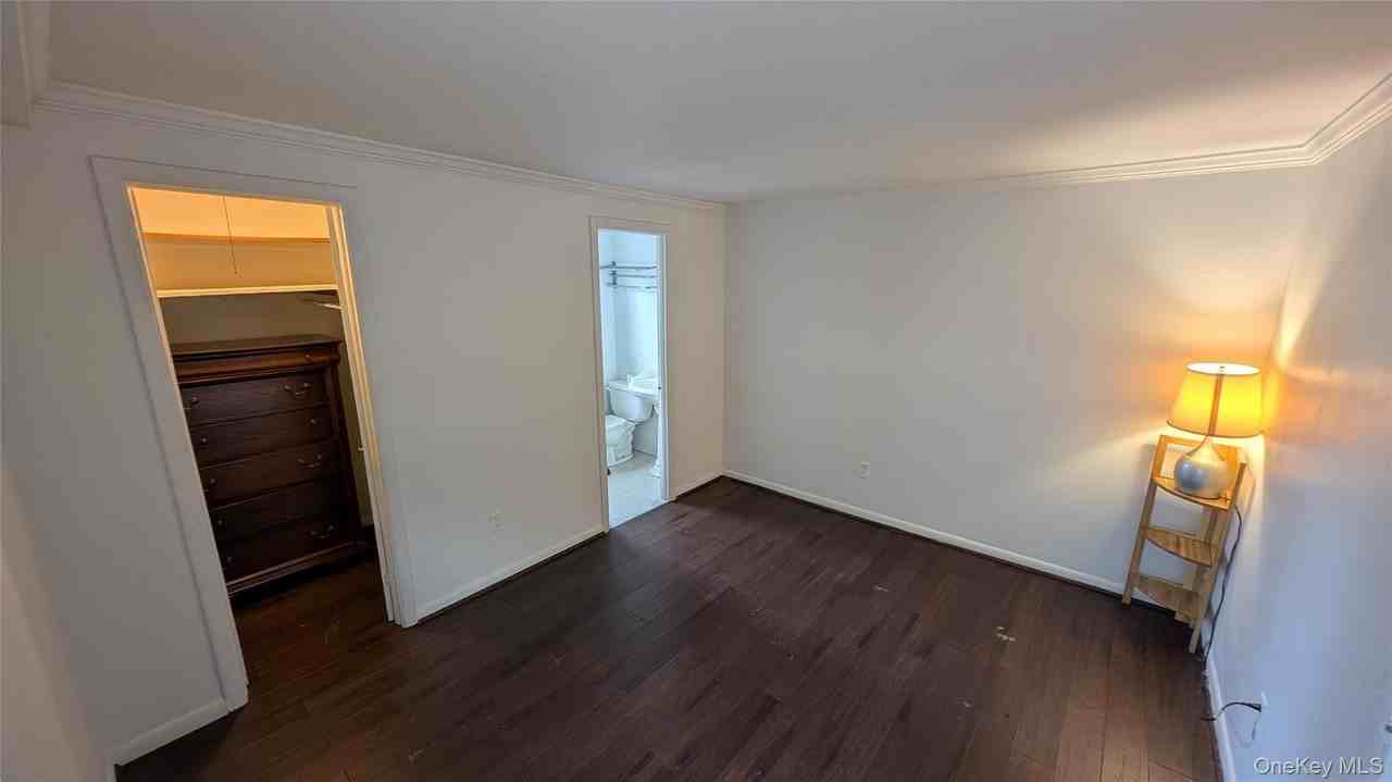 9 Harrison St - Photo 3 of 18