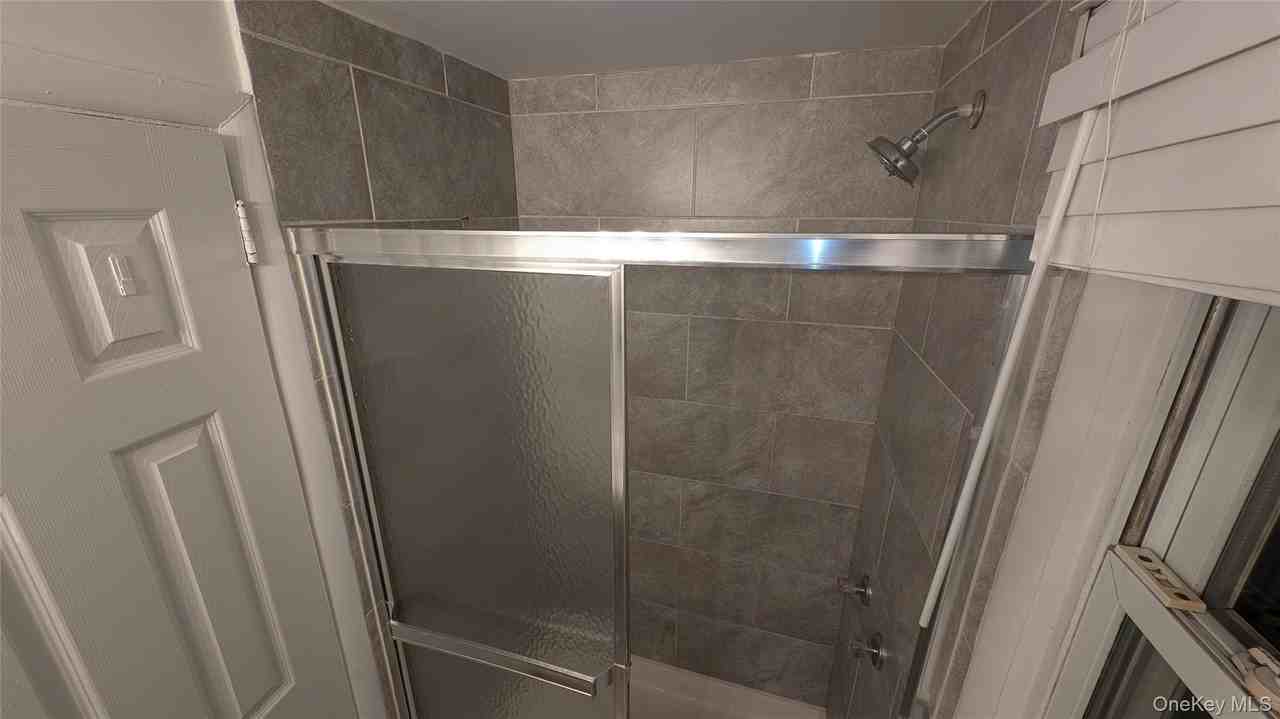 9 Harrison St - Photo 5 of 18