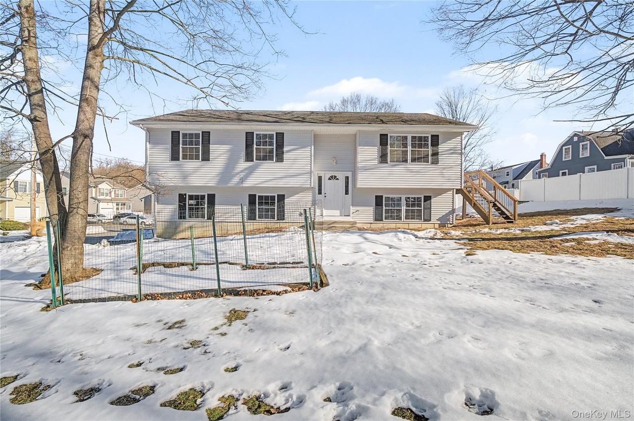 25 Clinton St - Photo 5 of 38