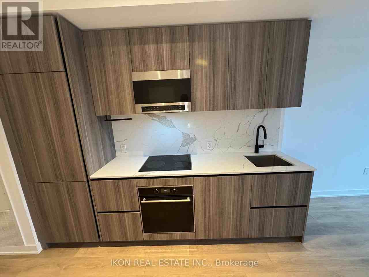 117 Broadway Avenue #810N - Photo 7 of 40