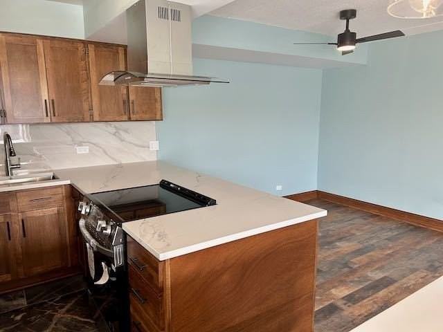 1301 N Western Ave Unit 326 - Photo 5 of 26