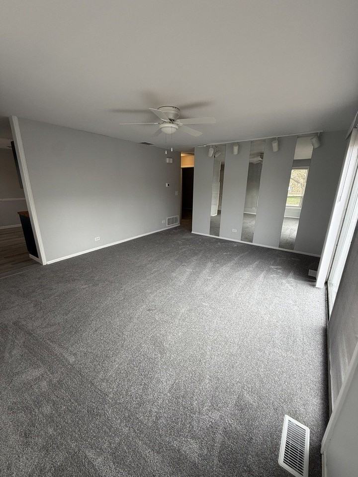 20137 S Hampton Ct Unit A - Photo 5 of 15