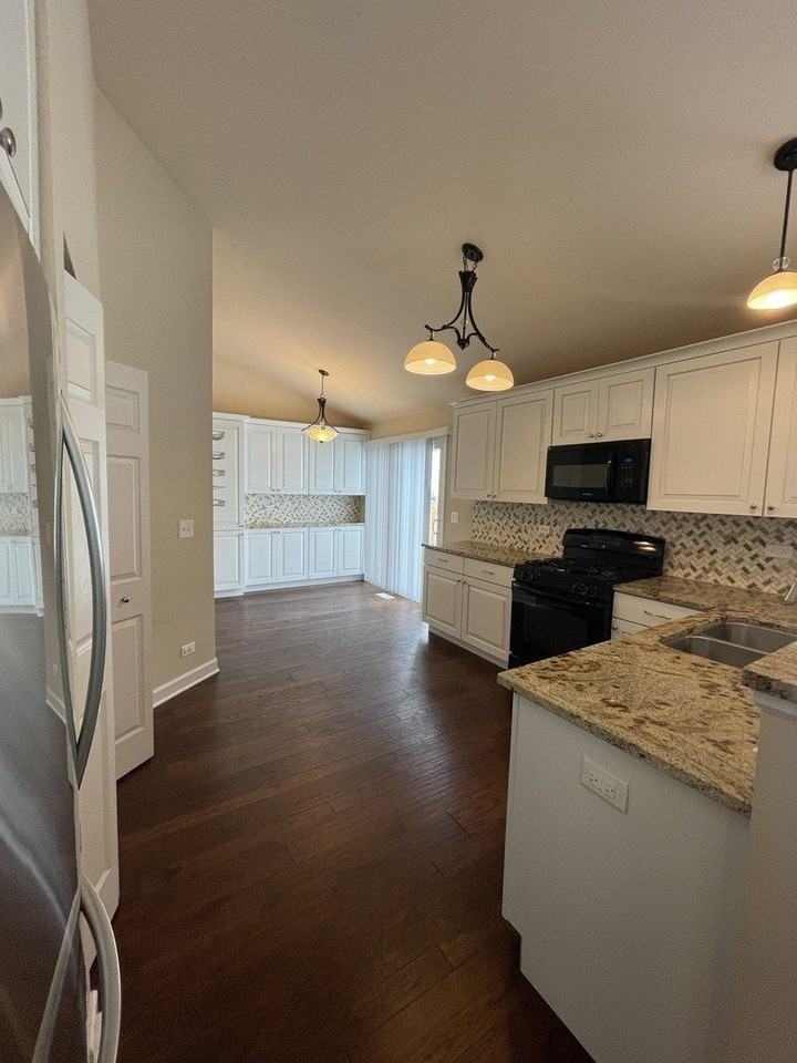 6 Redbud Ct - Photo 2 of 17