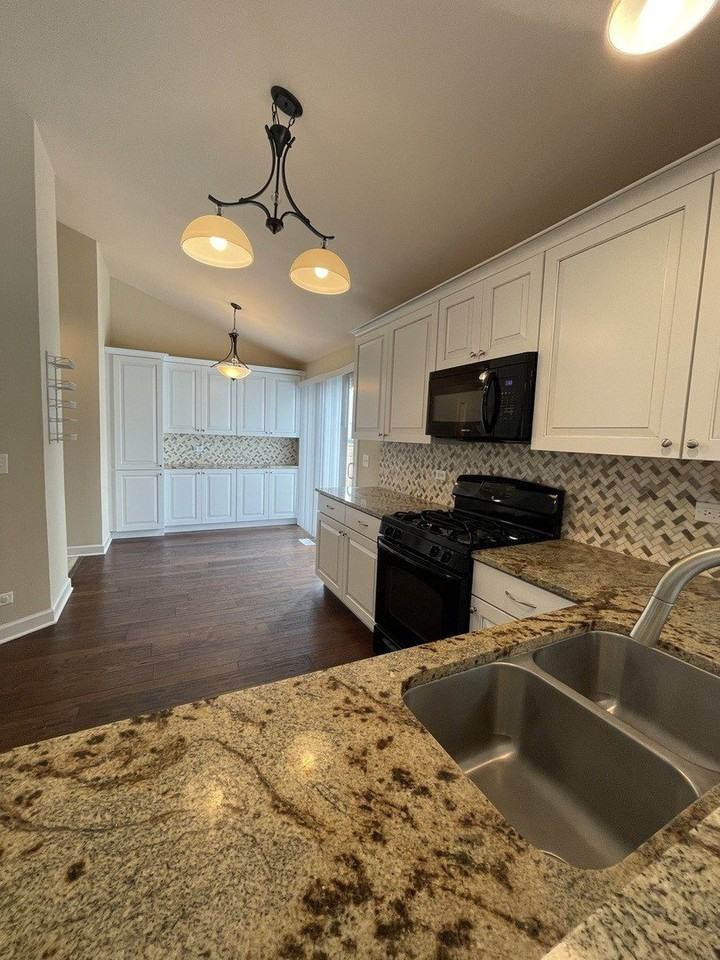 6 Redbud Ct - Photo 6 of 17