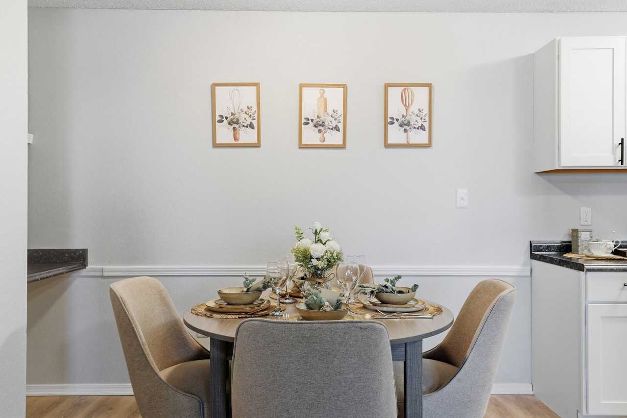 Welcome to Edmond at Twenty500, where luxury meets convenience! - Photo 7 of 50