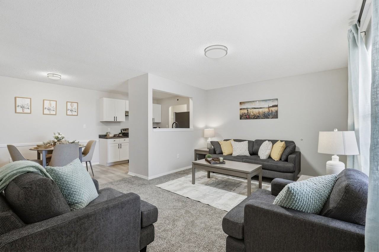 Welcome to Edmond at Twenty500, where luxury meets convenience! - Photo 2 of 50