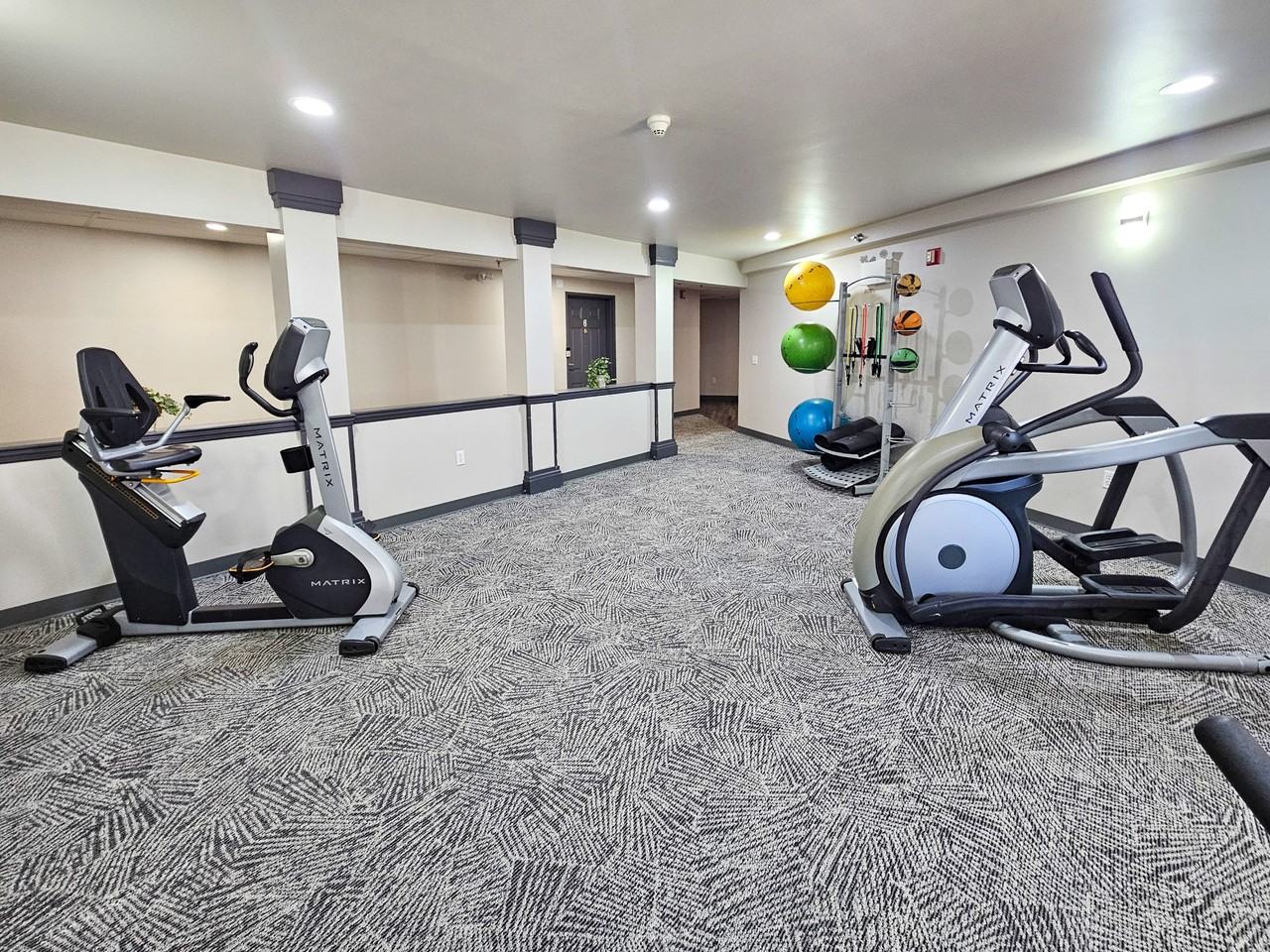 Rockledge Pointe - Photo 5 of 28