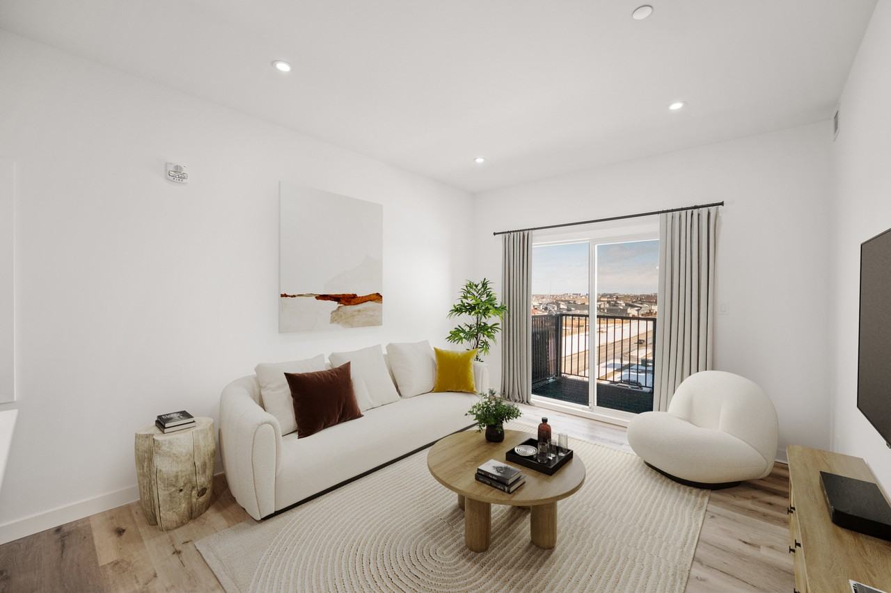 1800 Leila Avenue - Photo 3 of 26