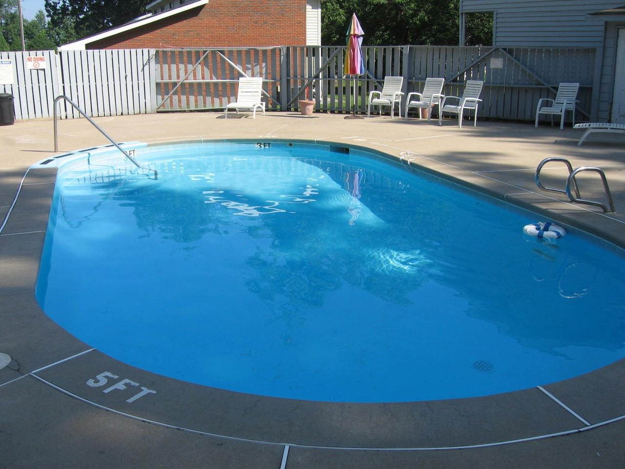 Cedar Springs Apartments - Photo 7 of 39