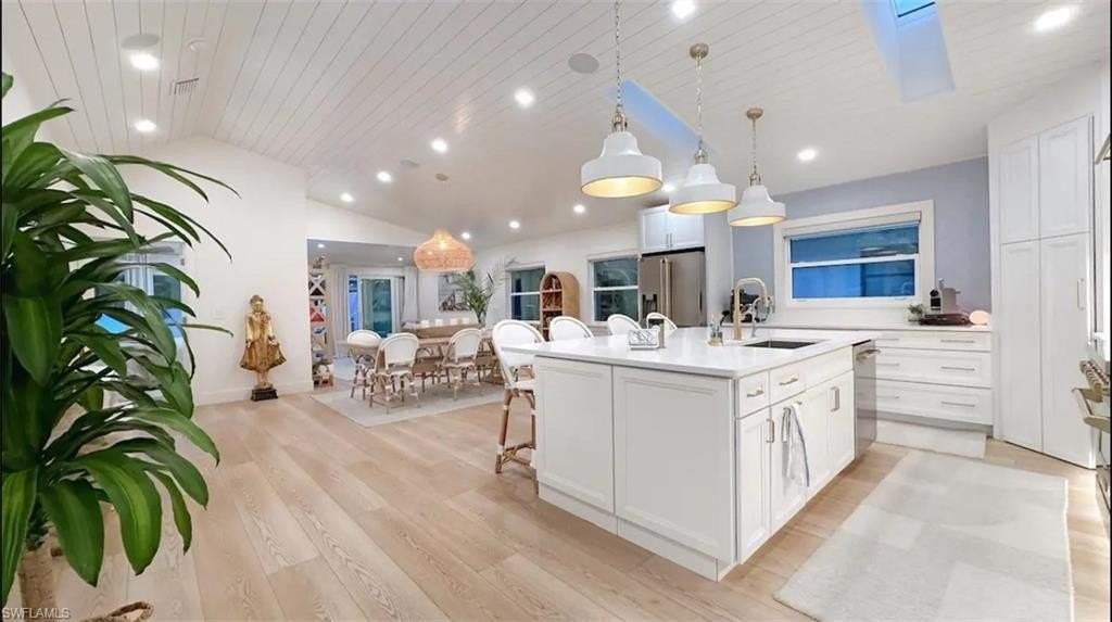 763 102nd Ave N - Photo 6 of 14