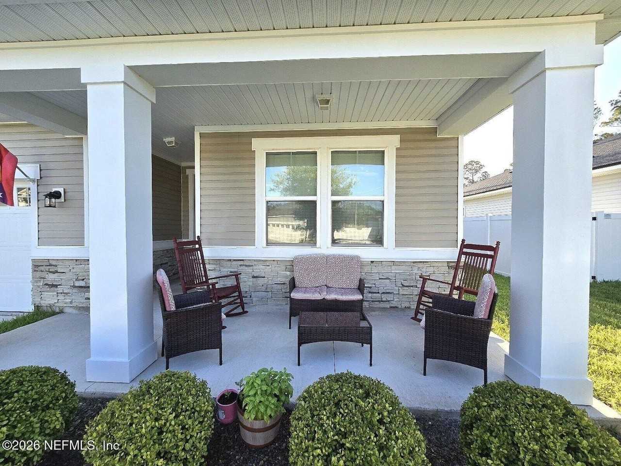 12284 Peanut Ct - Photo 2 of 10